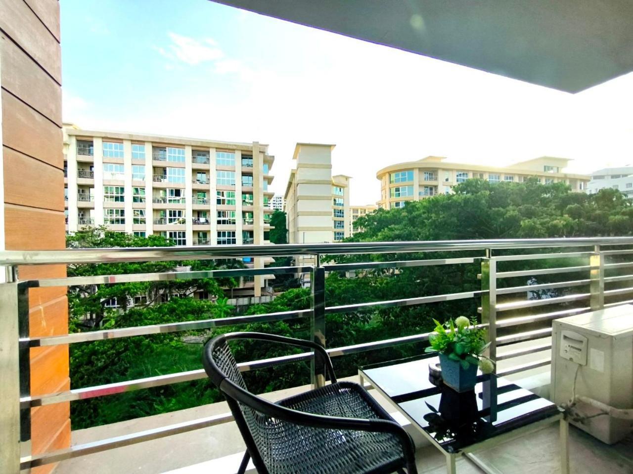 The Urban City Center By Fantasea Beach Pattaya Zewnętrze zdjęcie